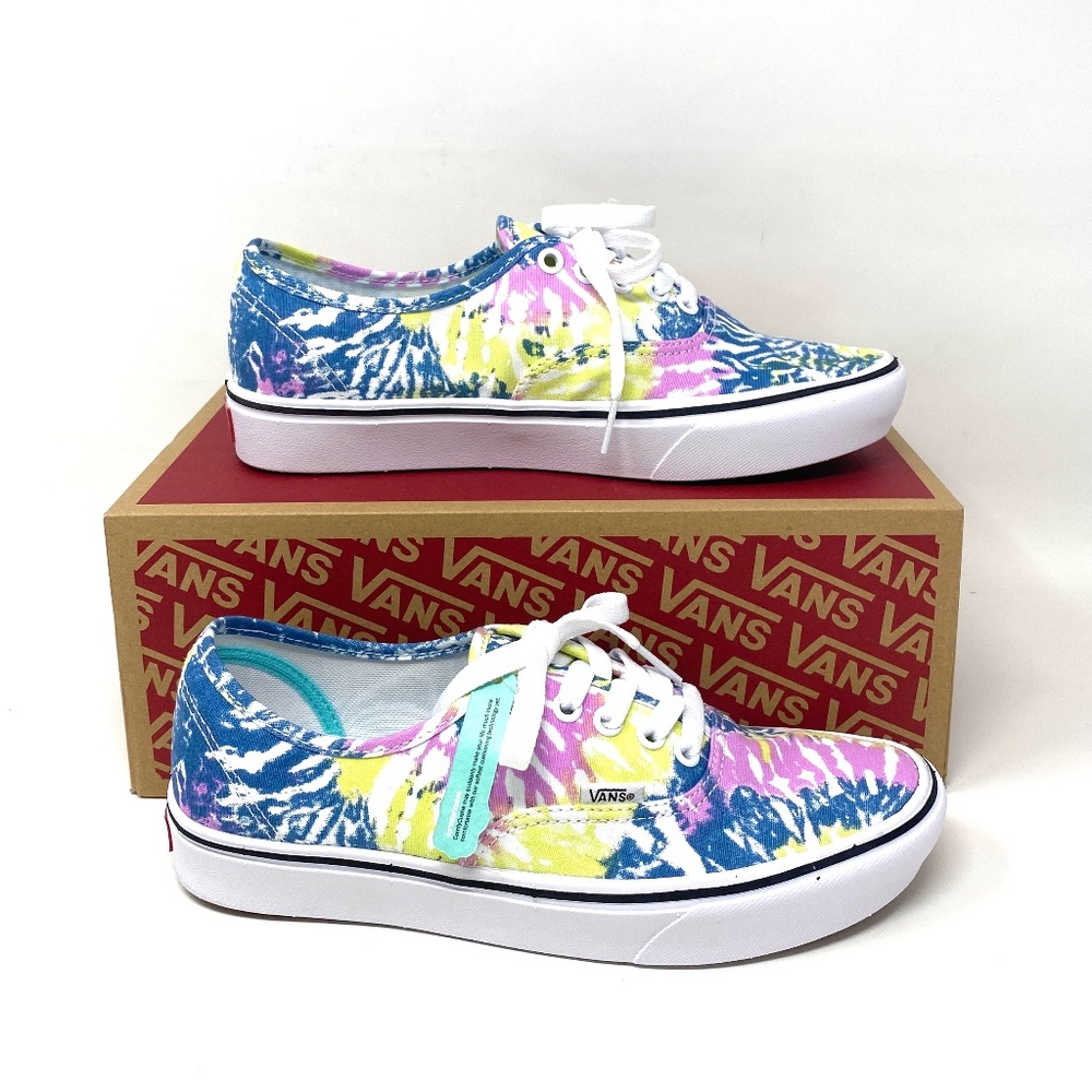 VANS Women's Size ComfyCush Authentic Tie-Dye Orchid Low Sneakers VN0A3WM749L